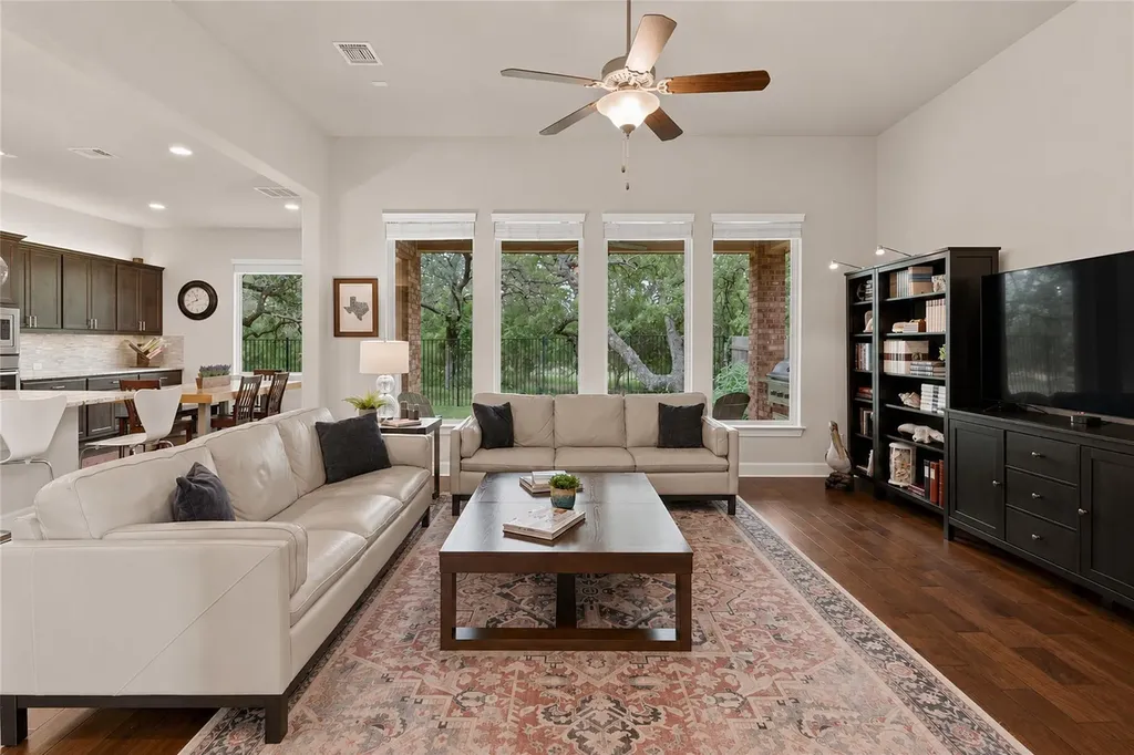 368 Pink Granite Boulevard Dripping Springs TX 78620