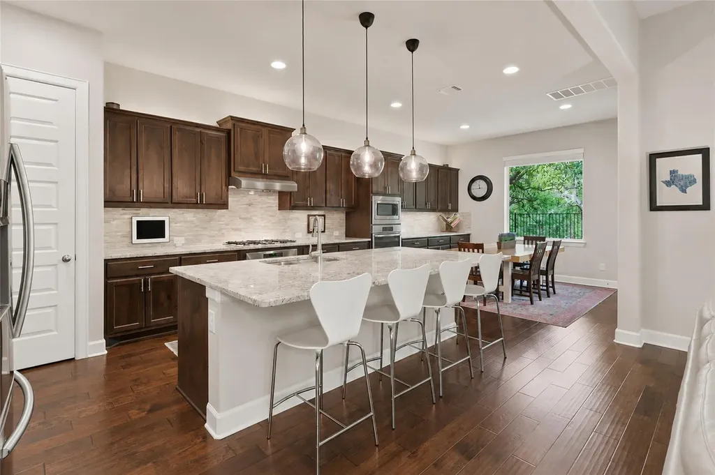 368 Pink Granite Boulevard Dripping Springs TX 78620