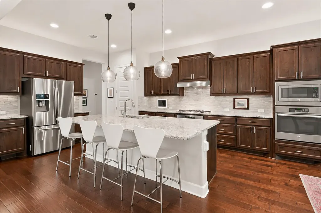 368 Pink Granite Boulevard Dripping Springs TX 78620