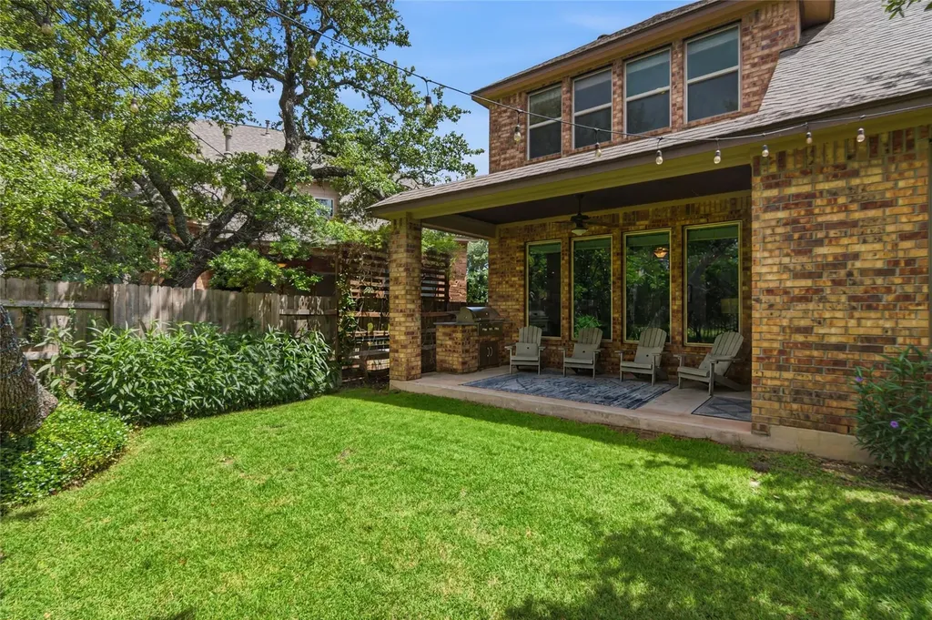 368 Pink Granite Boulevard Dripping Springs TX 78620