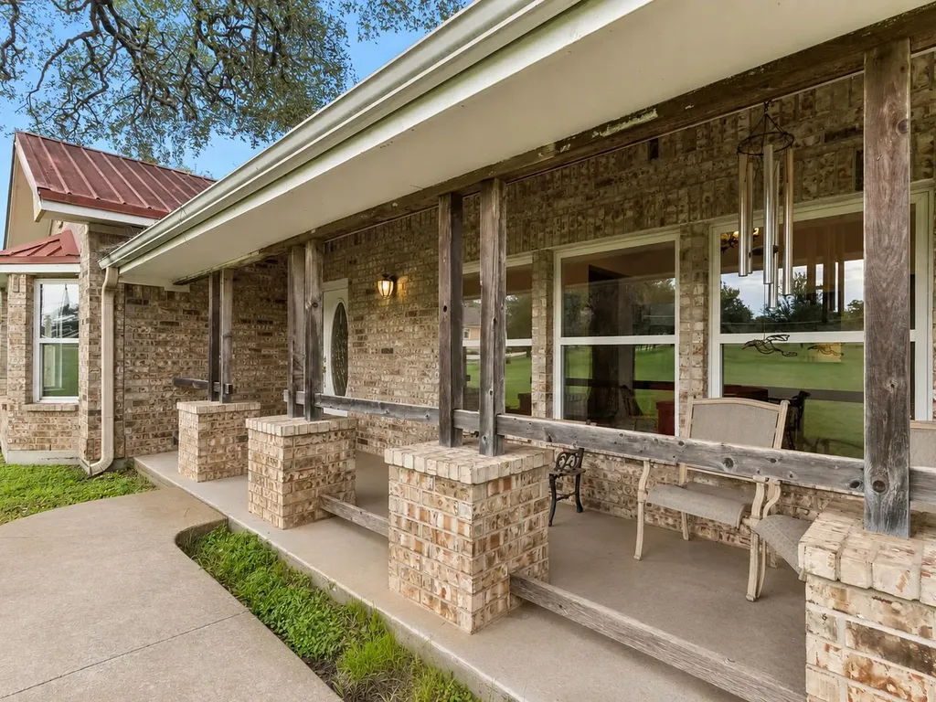 331 Mourning Dove Lane Buda TX 78610