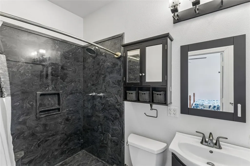 331 Mourning Dove Lane Buda TX 78610