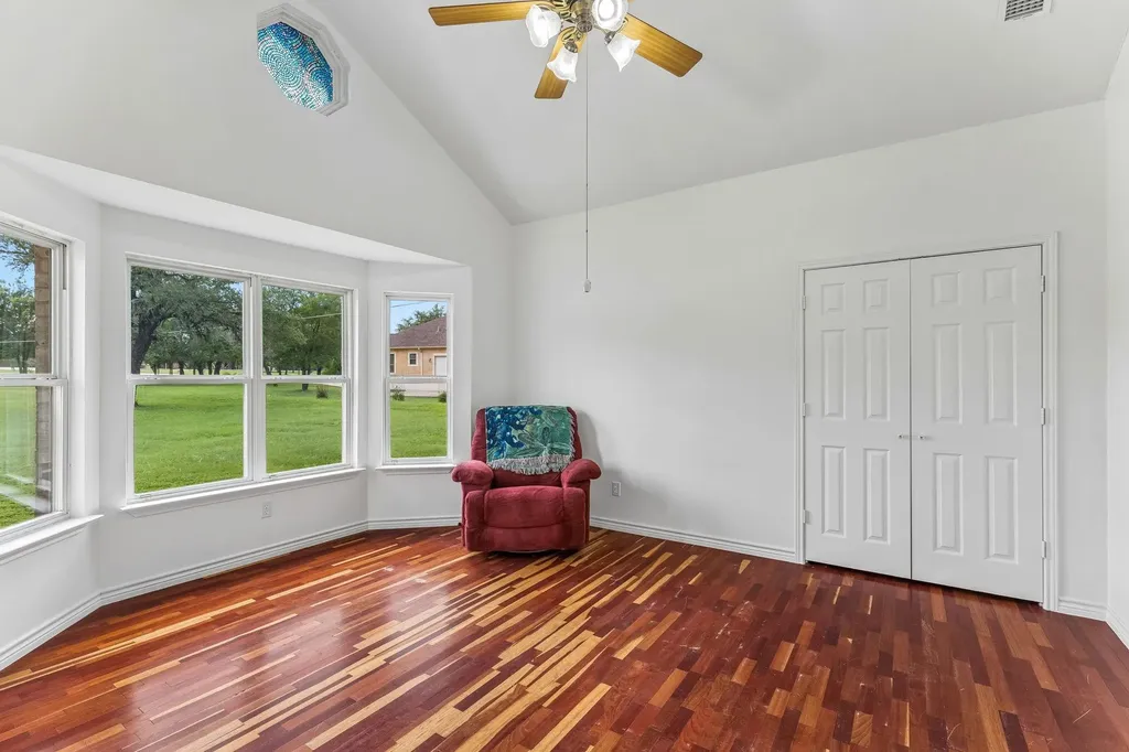 331 Mourning Dove Lane Buda TX 78610