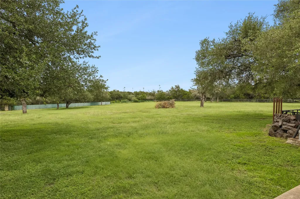 331 Mourning Dove Lane Buda TX 78610