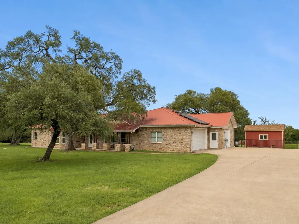 331 Mourning Dove Lane Buda TX 78610