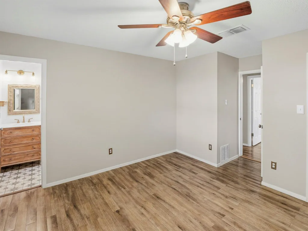 11214 Prairie Dove Circle Austin TX 78758