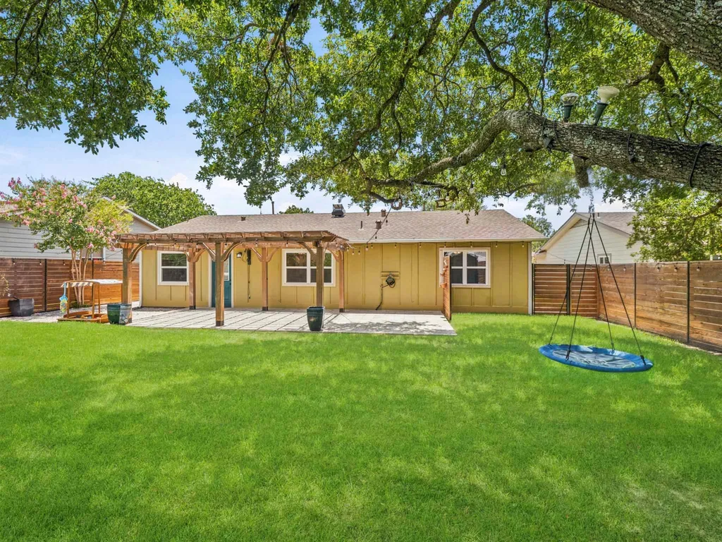 11214 Prairie Dove Circle Austin TX 78758