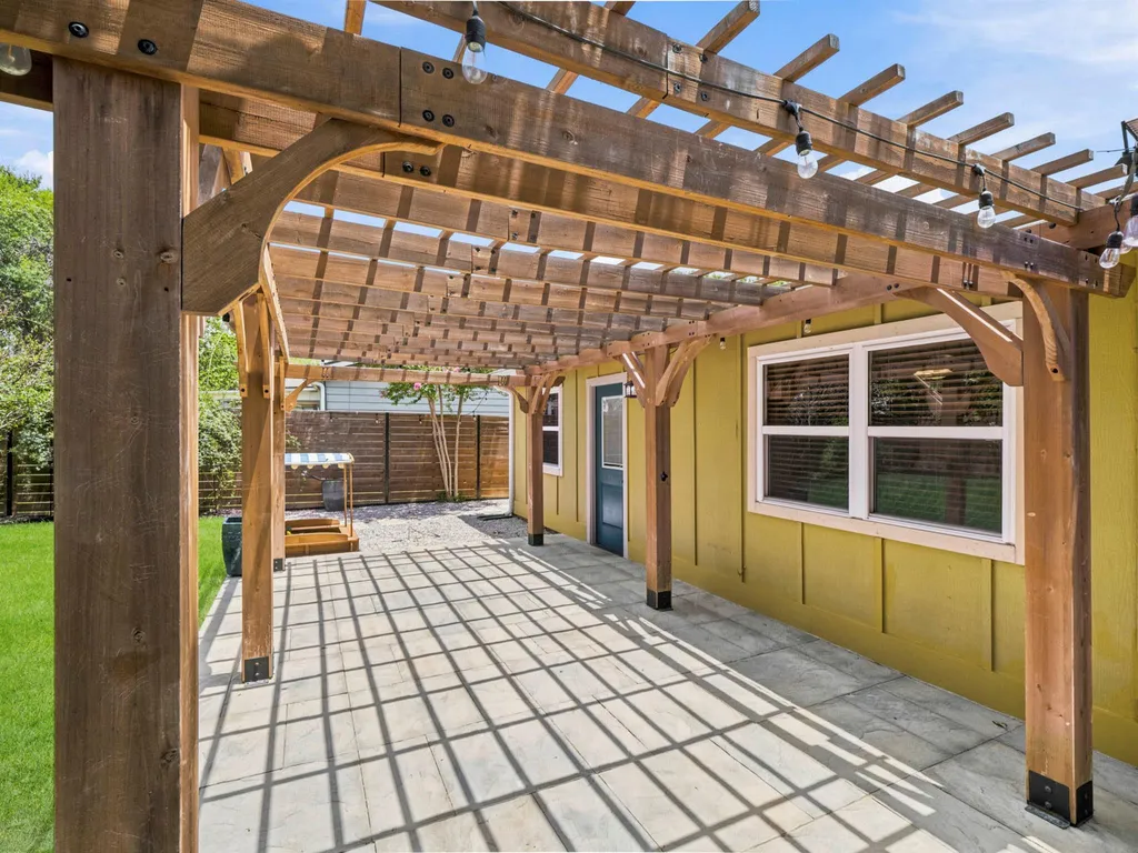 11214 Prairie Dove Circle Austin TX 78758