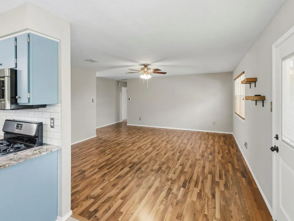 11214 Prairie Dove Circle Austin TX 78758