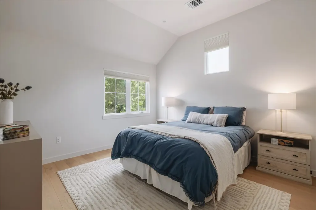 4701 S Forest Drive Austin TX 78745