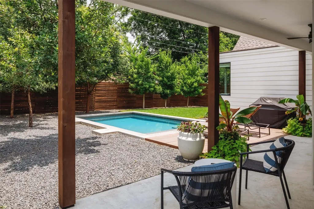 4701 S Forest Drive Austin TX 78745
