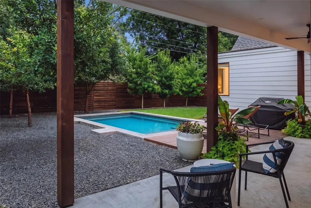 4701 S Forest Drive Austin TX 78745