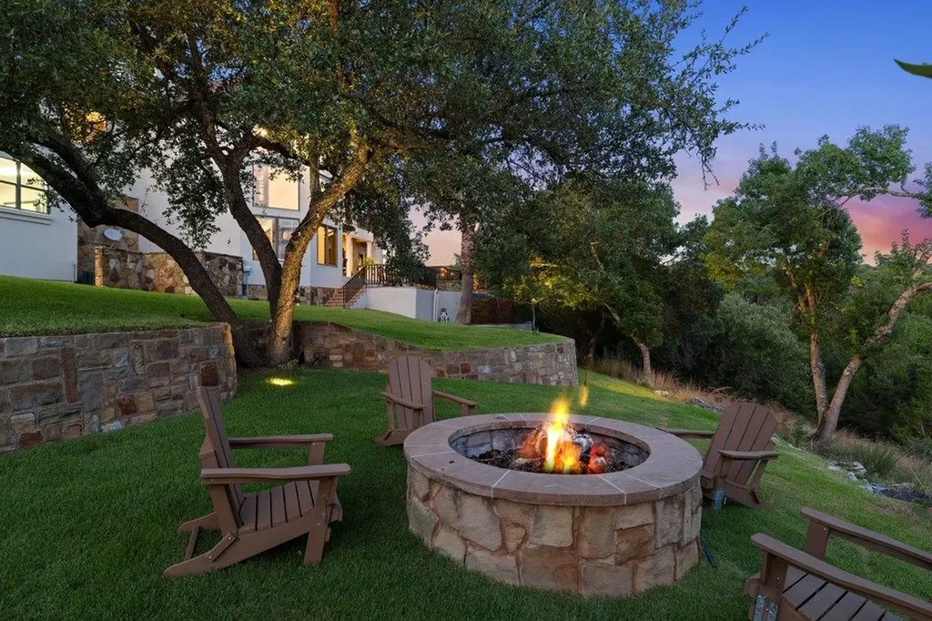 1540 County Road 262 Georgetown TX 78633