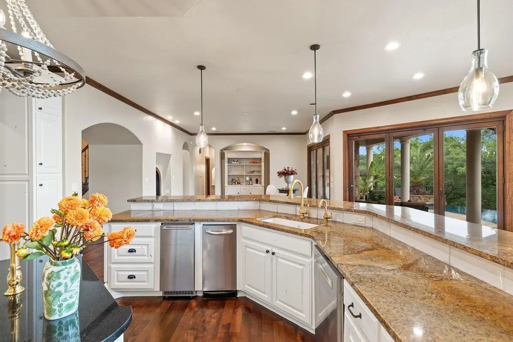 1540 County Road 262 Georgetown TX 78633