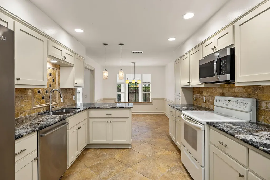 11817 Millwright Parkway Austin TX 78750