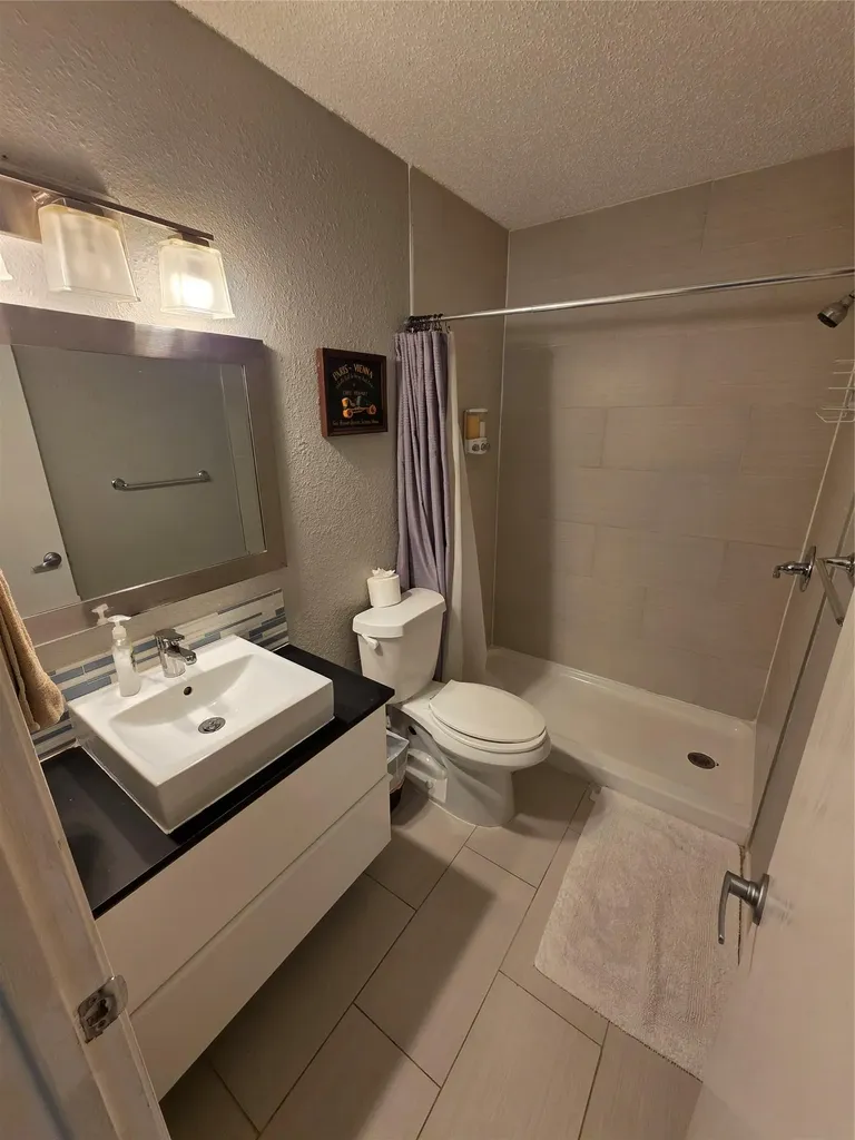 11815 Lochridge Drive Austin TX 78758