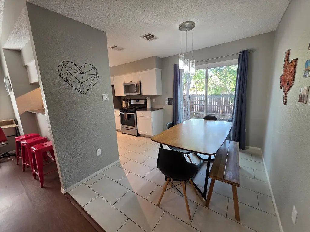 11815 Lochridge Drive Austin TX 78758