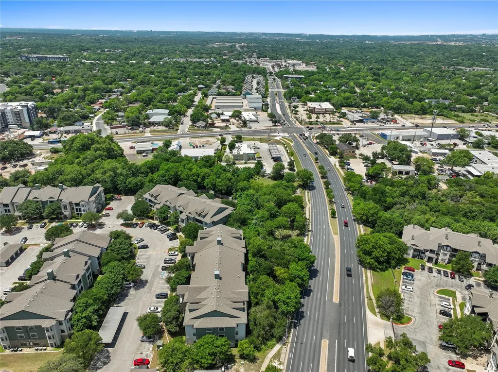 301 E Stassney Lane Austin TX 78745
