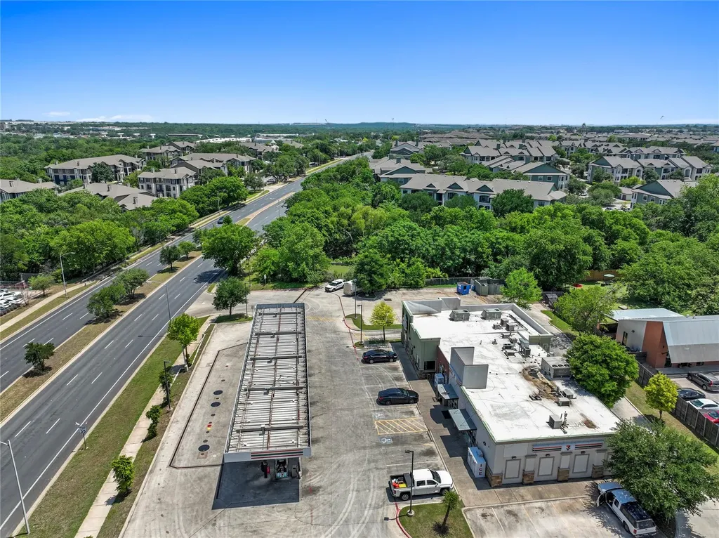 301 E Stassney Lane Austin TX 78745