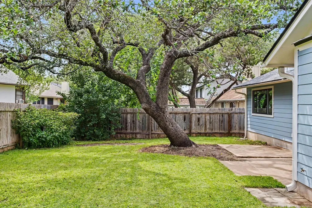 11928 Bittern Hollow Austin TX 78758