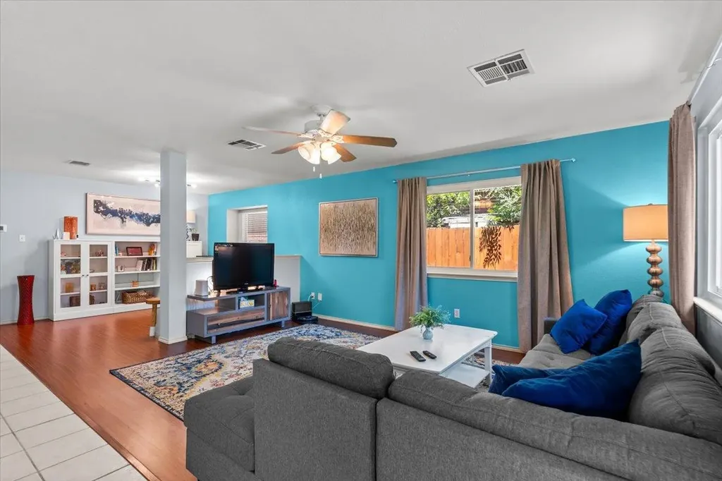 1512 Dillon Lake Bend Leander TX 78641