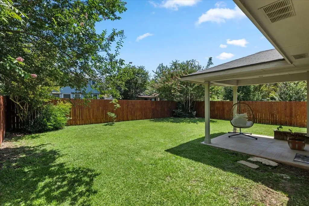 1512 Dillon Lake Bend Leander TX 78641