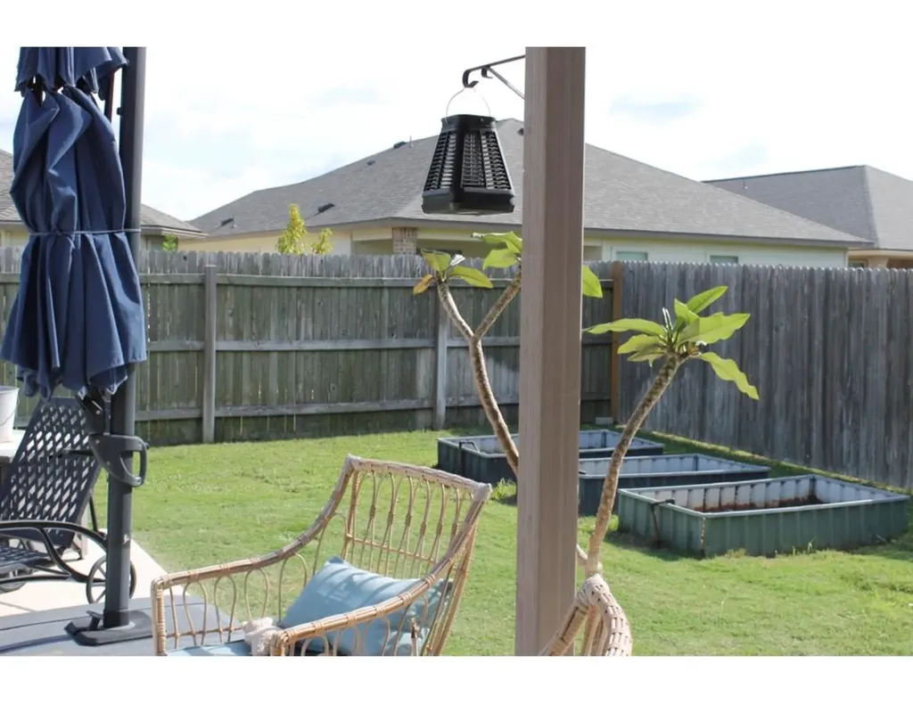 188 Beth Ann Loop Taylor TX 76574
