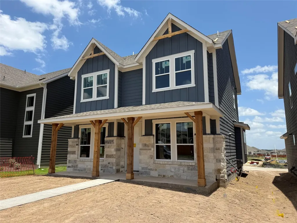 304 Leeland Drive Liberty Hill TX 78642