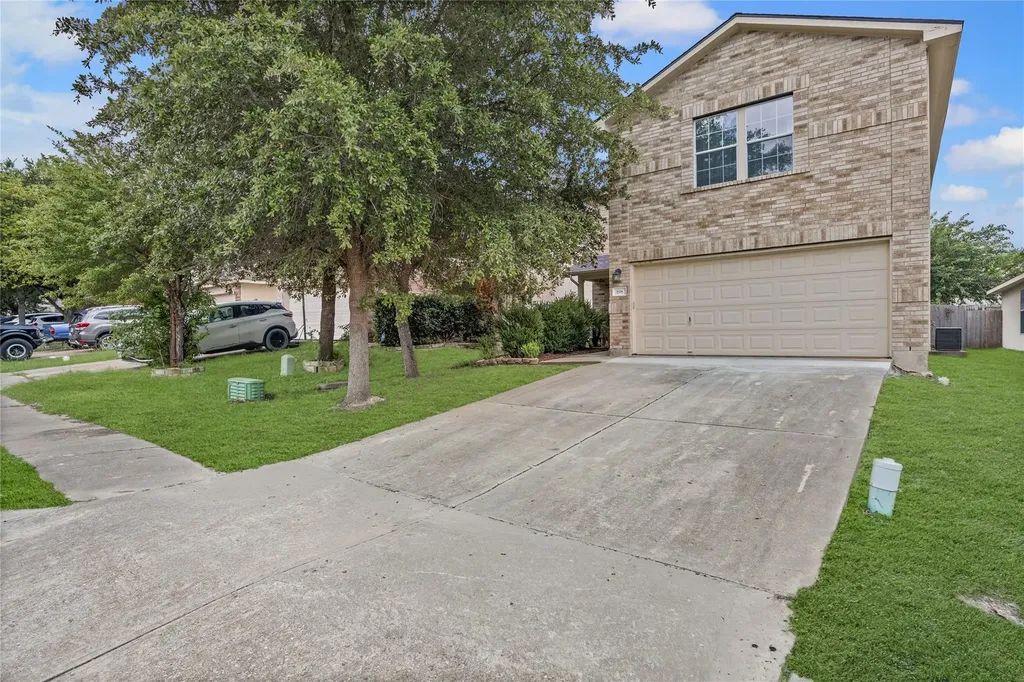 198 Black Forest Buda TX 78610
