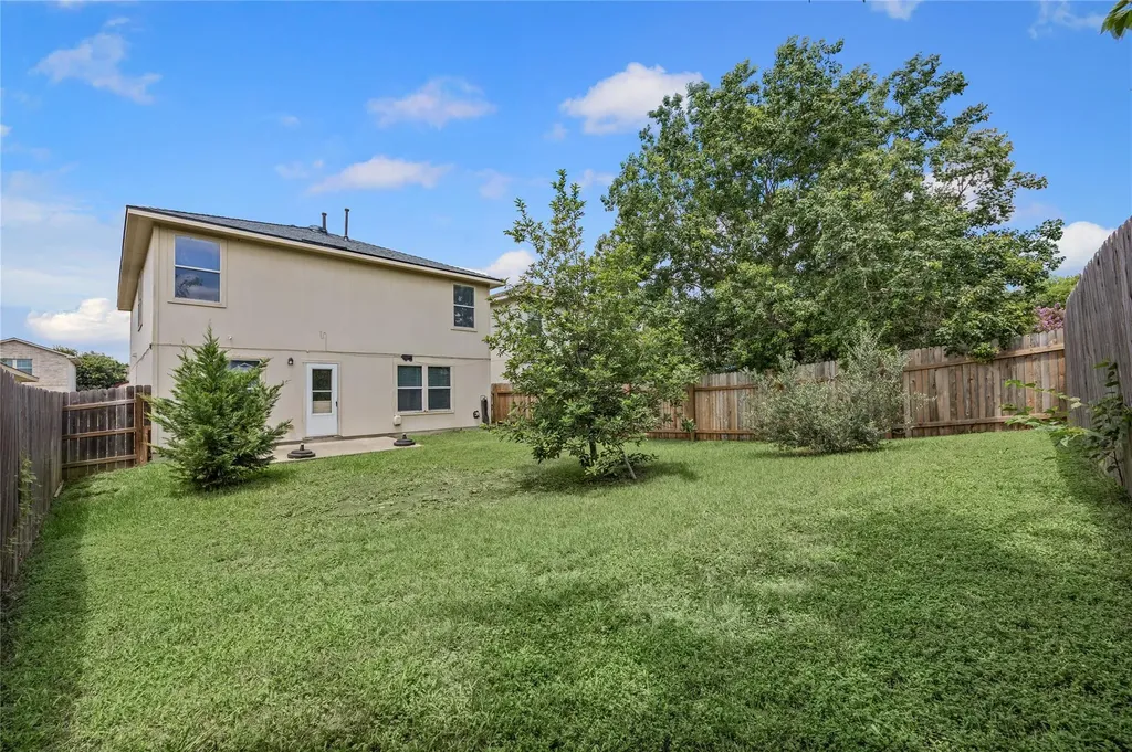 198 Black Forest Buda TX 78610
