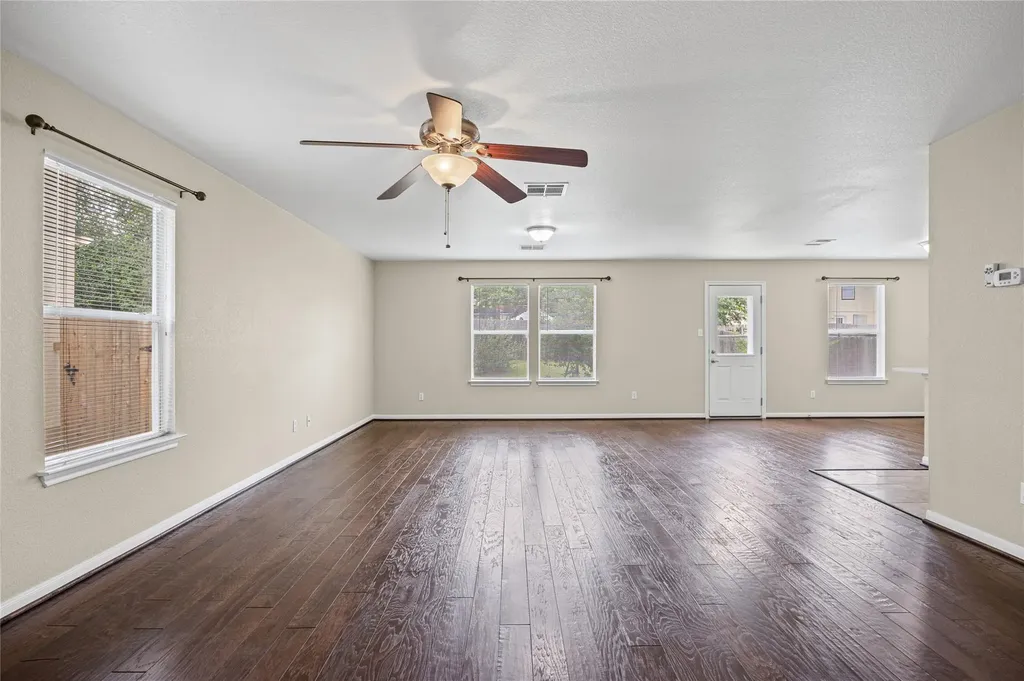 198 Black Forest Buda TX 78610