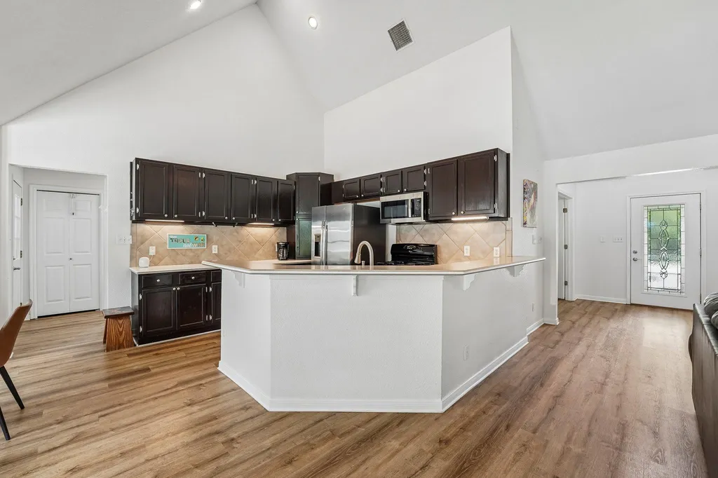115 Nasoni Trail Georgetown TX 78628