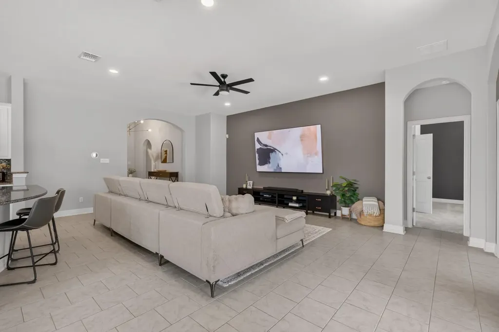 3804 Lunet Ring Way Pflugerville TX 78660
