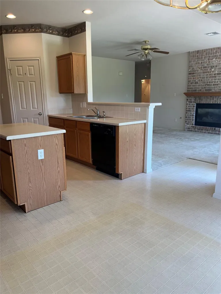 100 Adelfa Drive Round Rock TX 78664