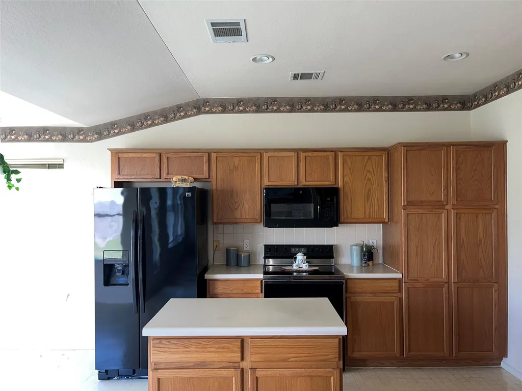 100 Adelfa Drive Round Rock TX 78664