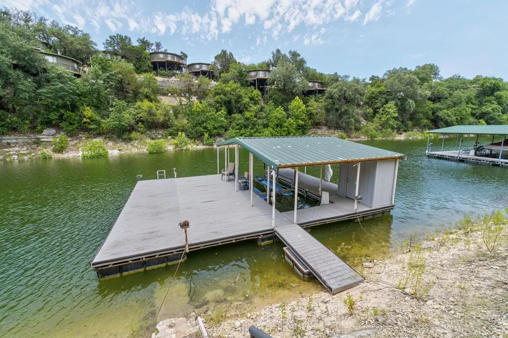 718 Bermuda Street Lakeway TX 78734
