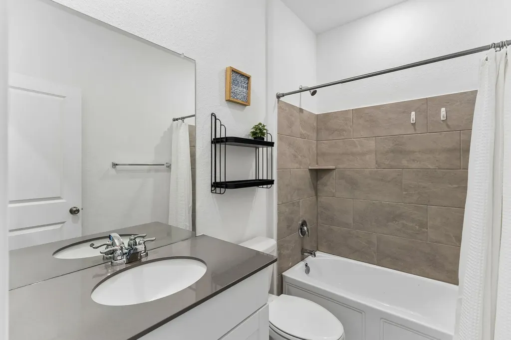 2724 Sierra Chicas Lane Seguin TX 78155
