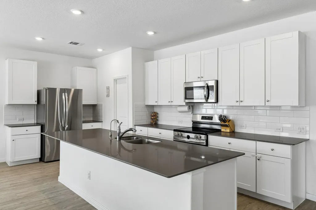 2724 Sierra Chicas Lane Seguin TX 78155