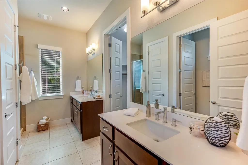 3108 E 51st Street Austin TX 78723