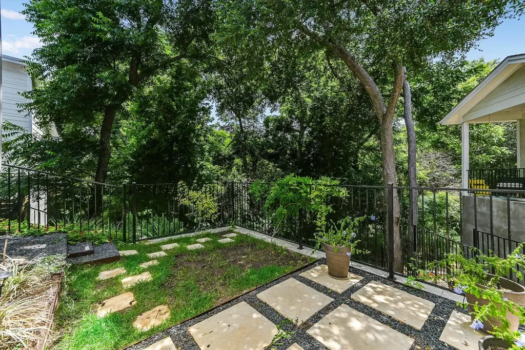 3108 E 51st Street Austin TX 78723