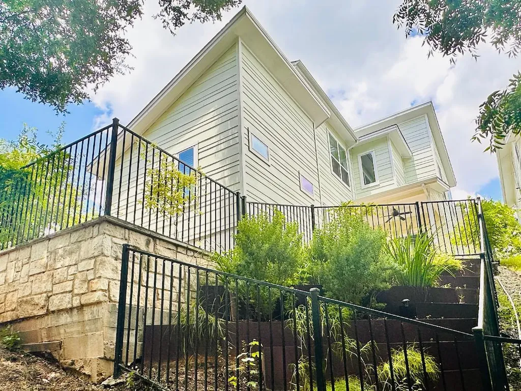 3108 E 51st Street Austin TX 78723