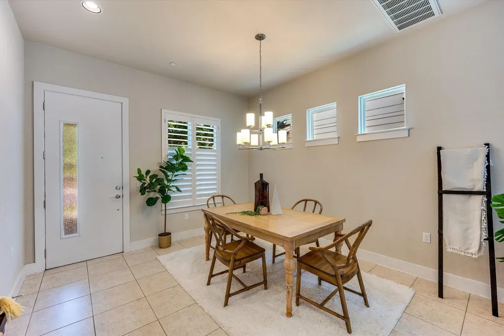 3108 E 51st Street Austin TX 78723