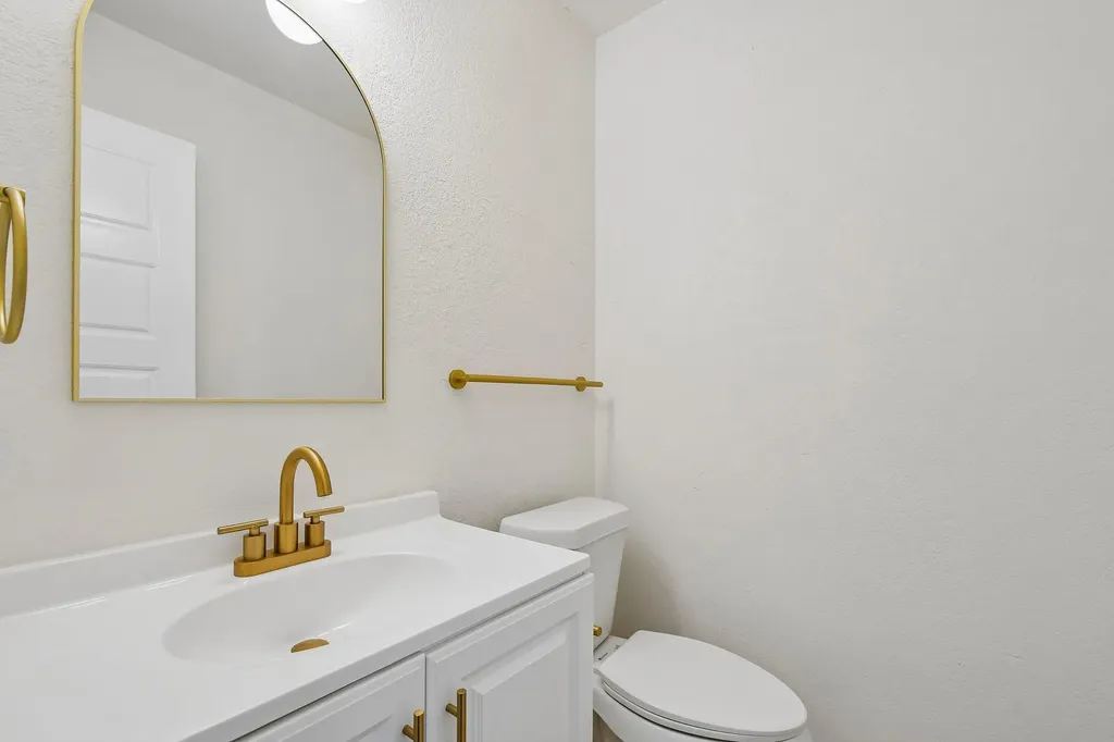 1204 Southwalk Street Georgetown TX 78626