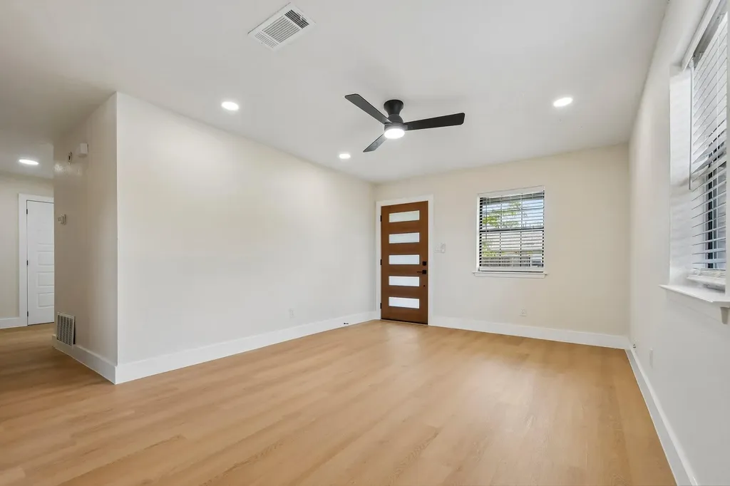 1204 Southwalk Street Georgetown TX 78626