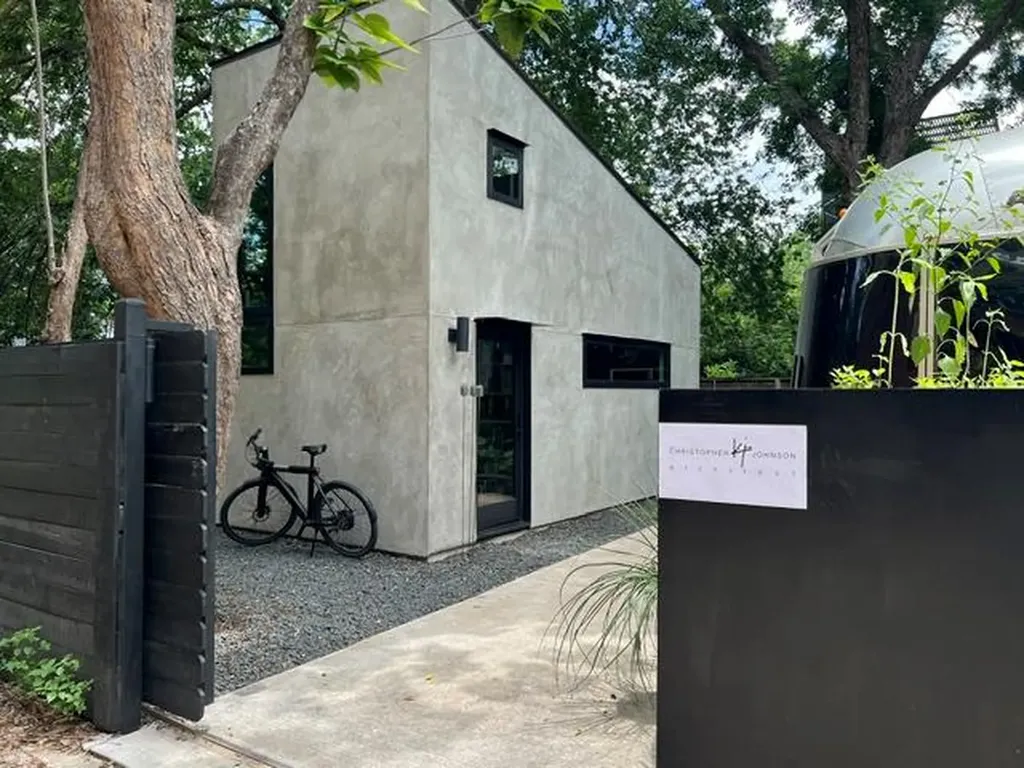 303 Navasota Street Austin TX 78702
