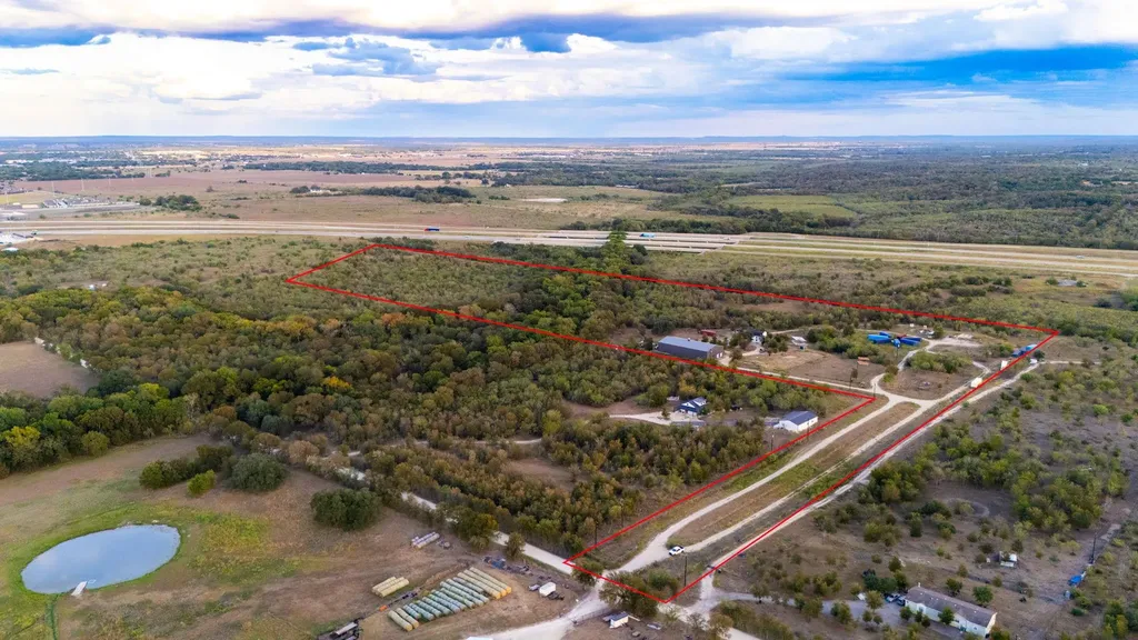 1501 Boggy Creek Road Lockhart TX 78644