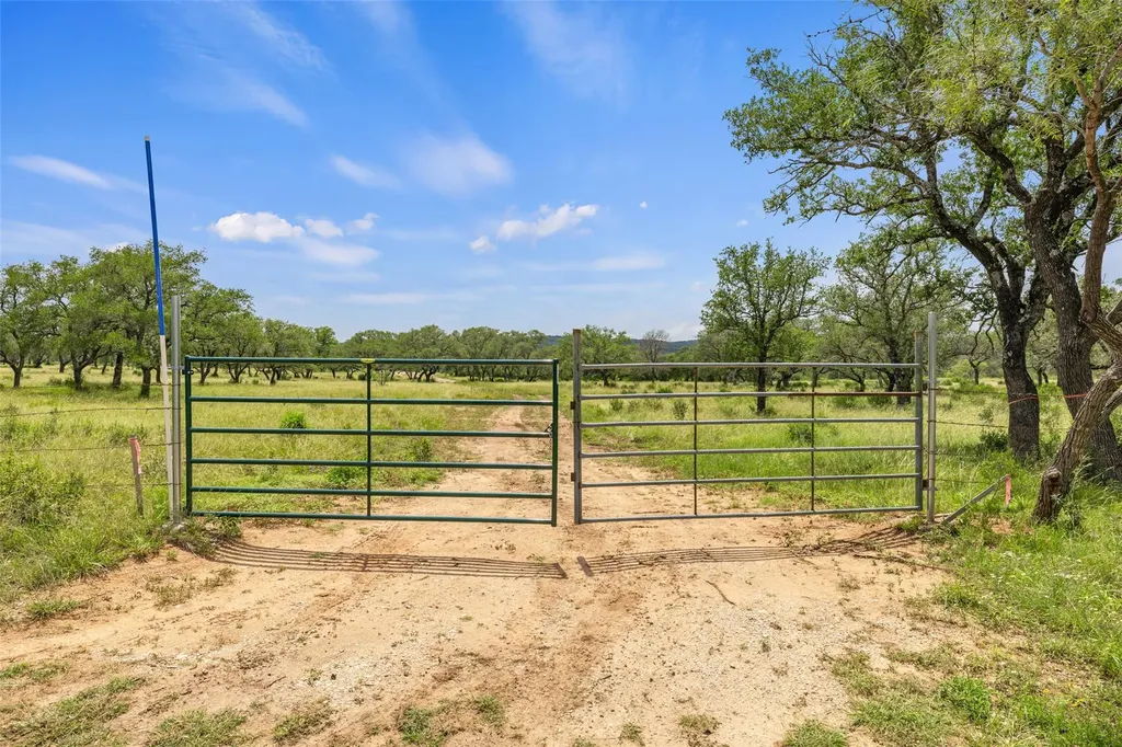 Lot 7 Pedernales Canyon Trail Spicewood TX 78669
