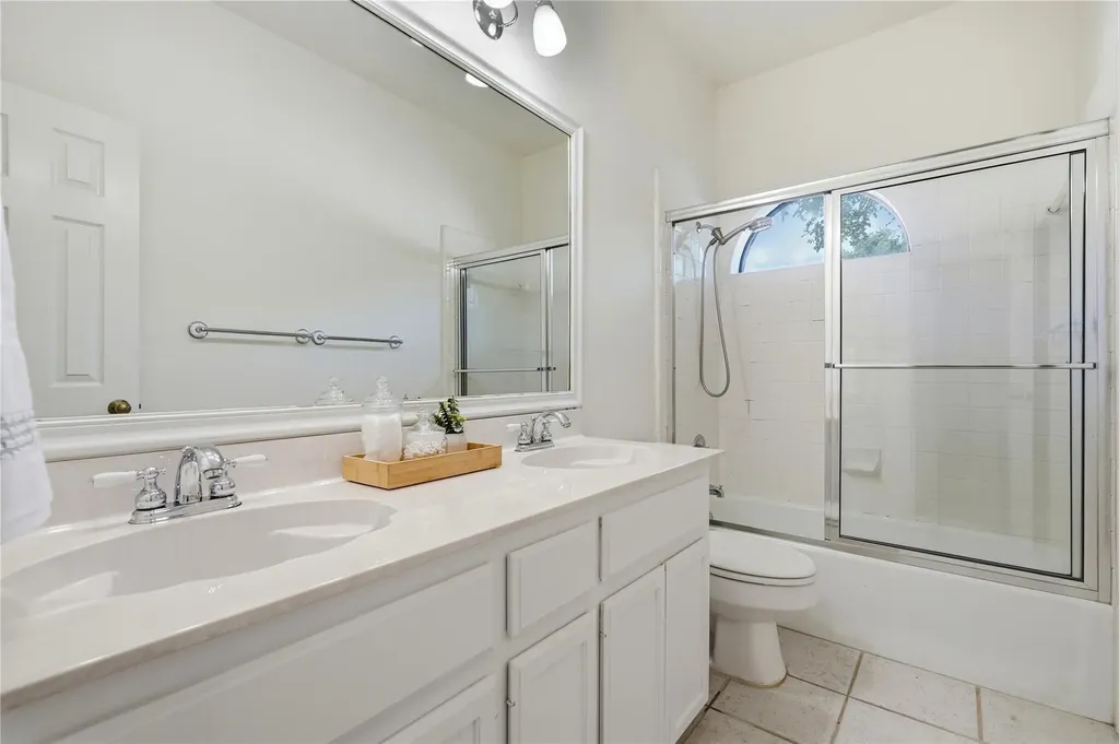 6515 Sans Souci Cove Austin TX 78759