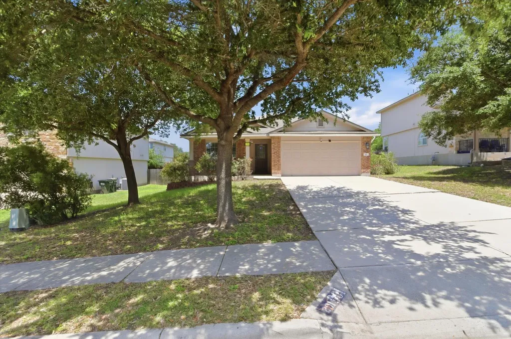 801 Covent Drive Kyle TX 78640