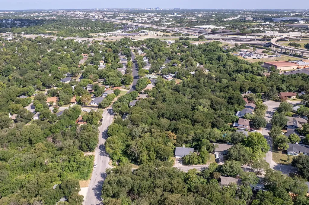 7005 Geneva Drive Austin TX 78723
